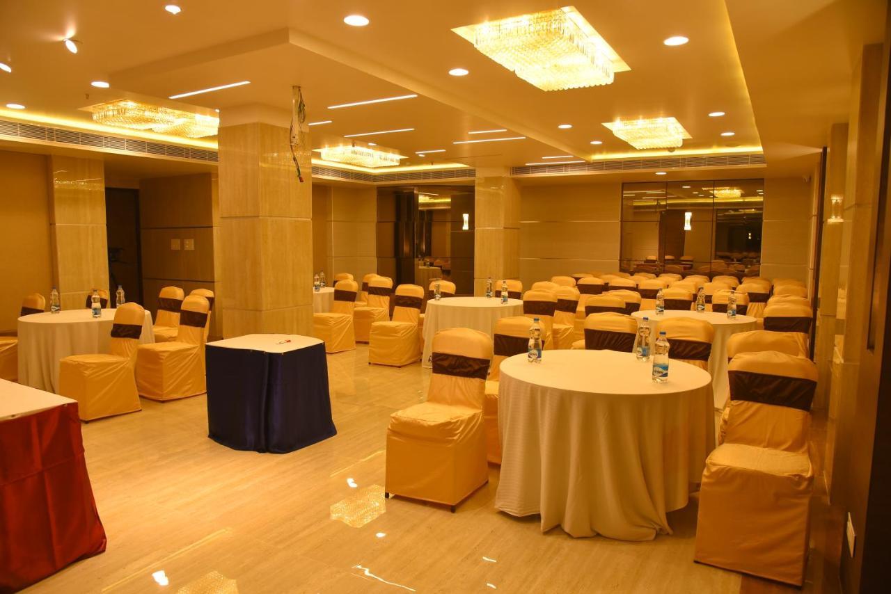 Zip By Spree Hotels Surabi International Vellore Exterior photo