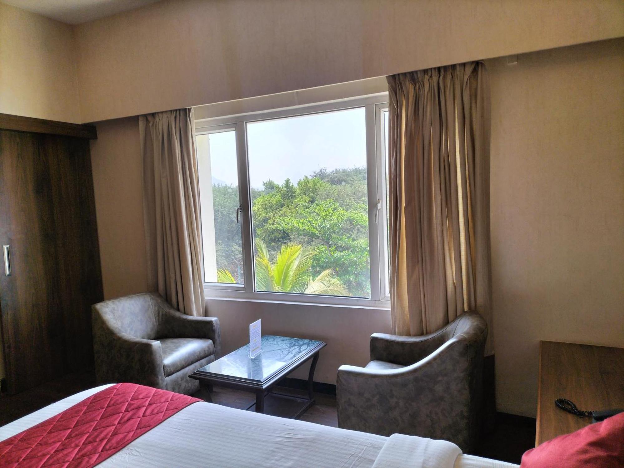 Zip By Spree Hotels Surabi International Vellore Exterior photo