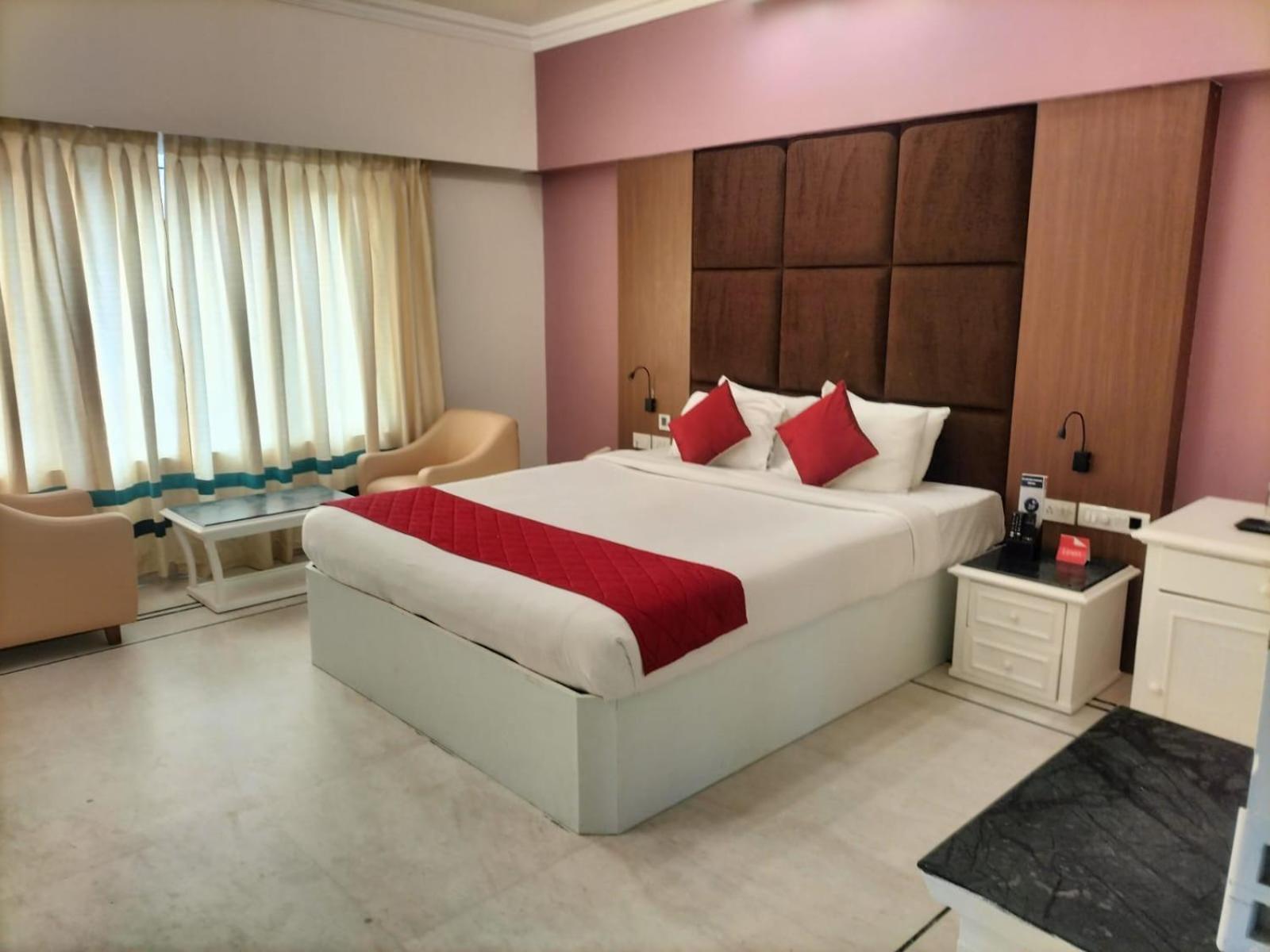 Zip By Spree Hotels Surabi International Vellore Exterior photo